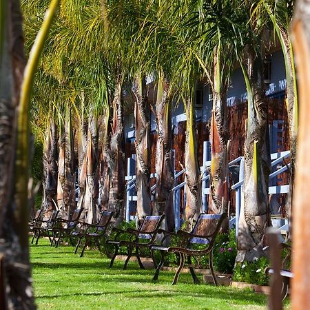 Inverloch Motel Bagian luar foto