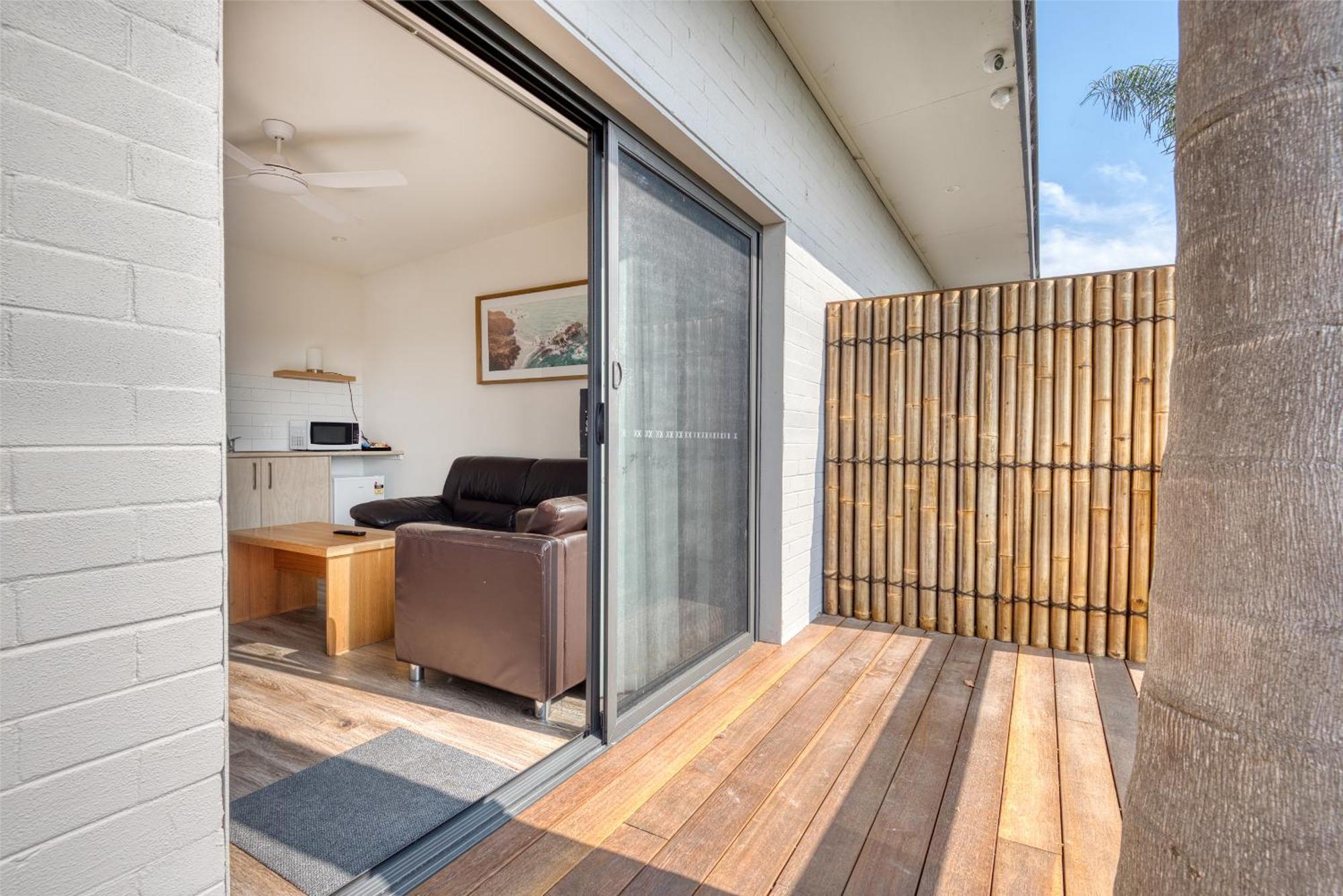 Inverloch Motel Bagian luar foto