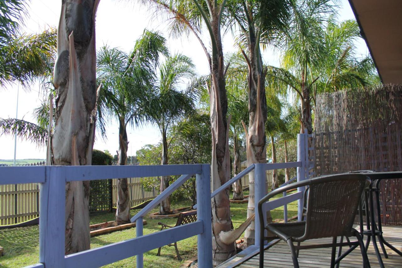 Inverloch Motel Bagian luar foto
